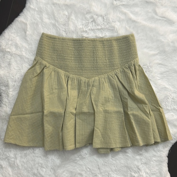 Smocked Mini Skirt | Madewell - Picture 7 of 7